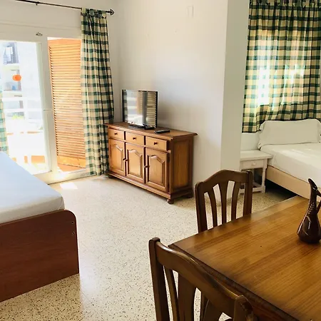 Eva Apartment Lloret de Mar